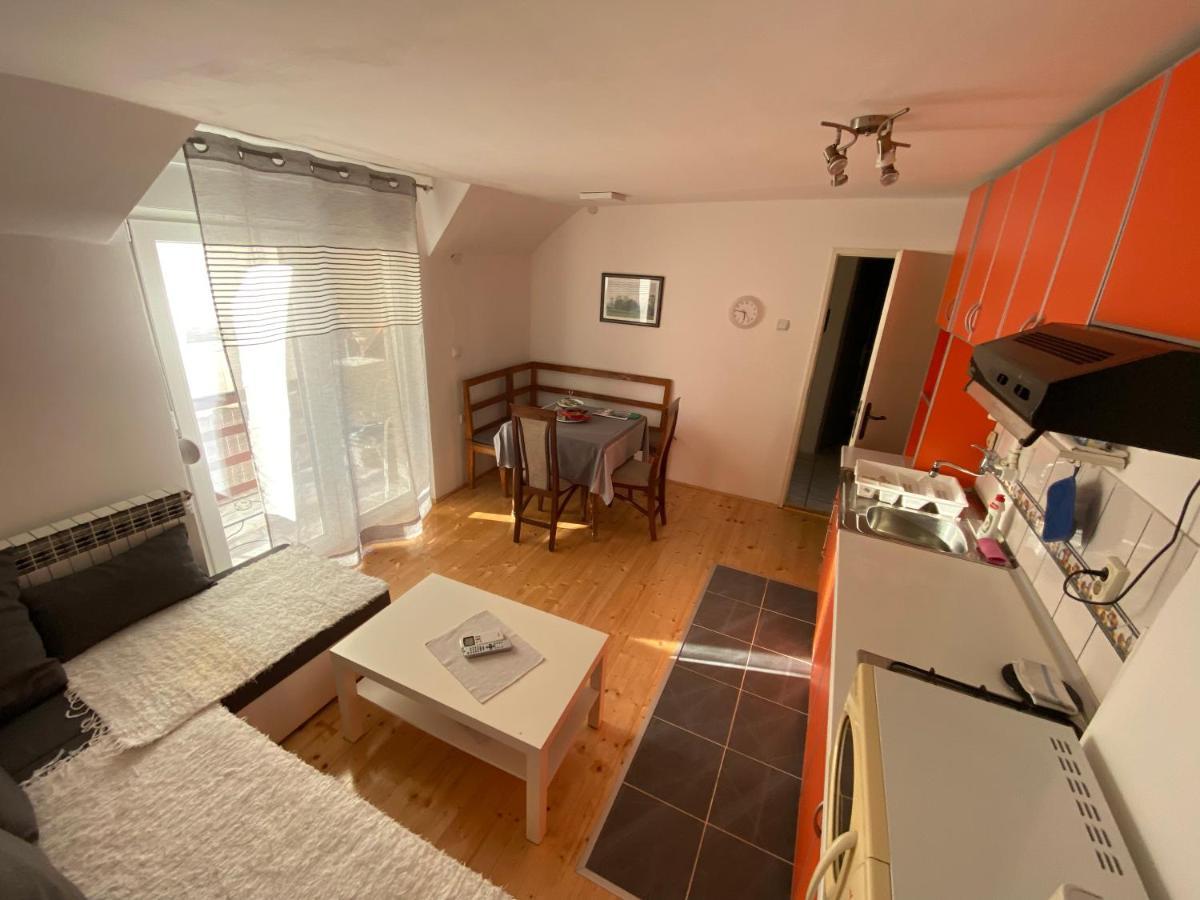 Apartmán Broj Jedan Soko Banja Exteriér fotografie